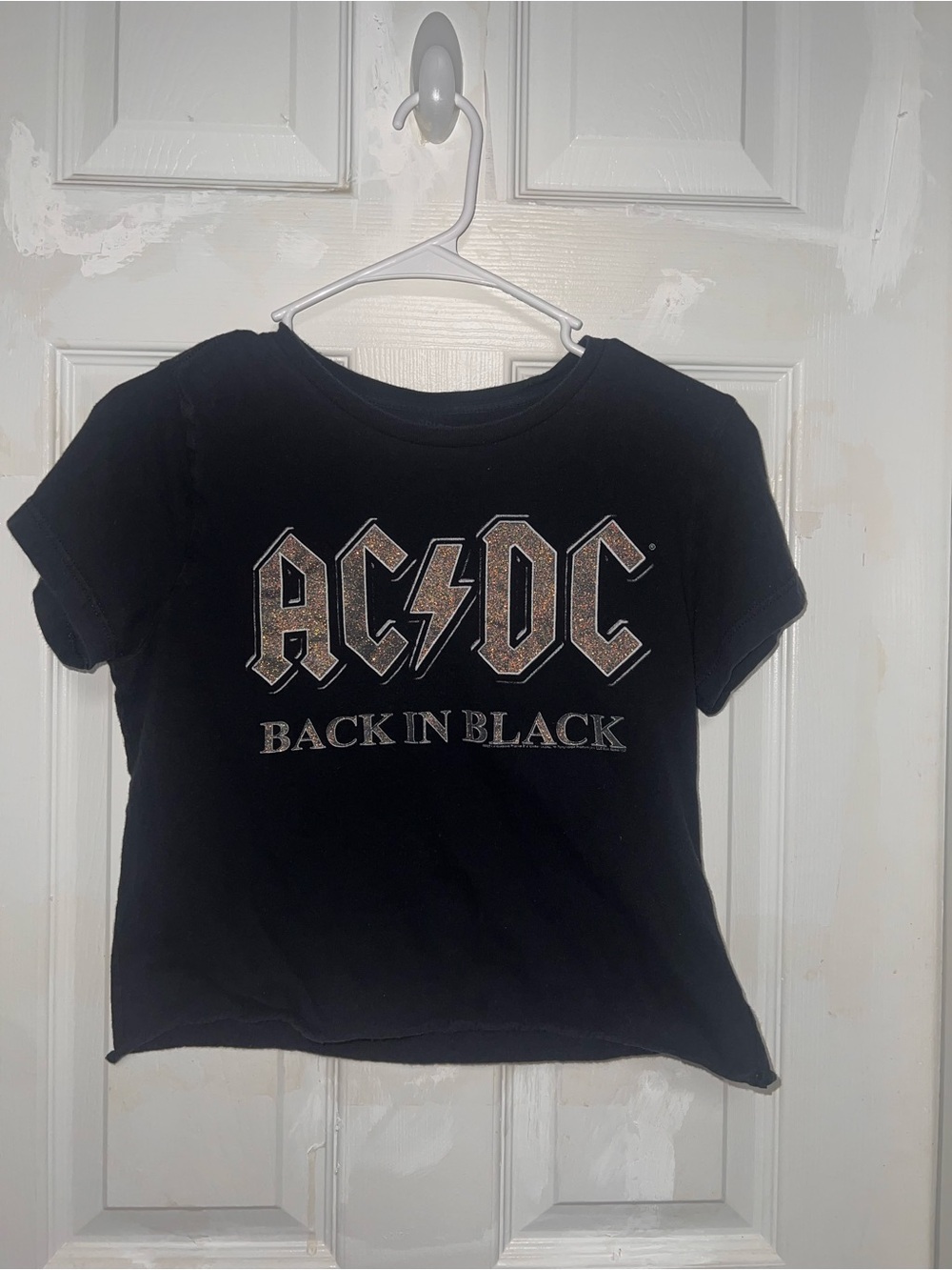 Source Unknown Black AC/DC 'Back in Black' Short Sleeve Tee